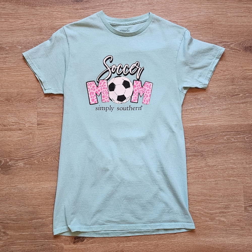 Simply Southern Soccer Mom Short Sleeve T Shirt S